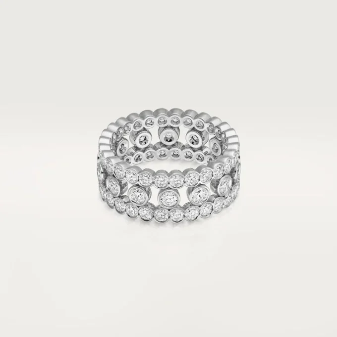 Anillo Broderie De Cartier, triple fila, diamantes