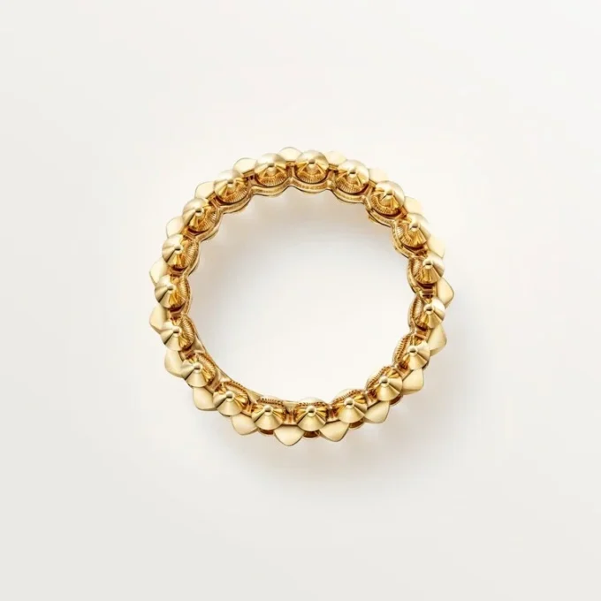 Anillo Clash De Cartier, modelo mediano