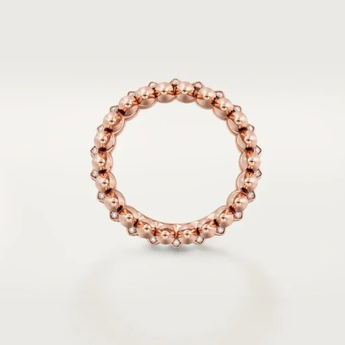 Anillo Clash de Cartier, modelo pequeño, pavé