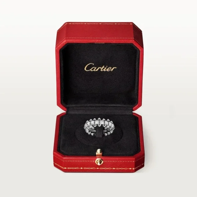 Anillo Clash De Cartier – Oro blanco, modelo mediano | Cartier EE. UU.