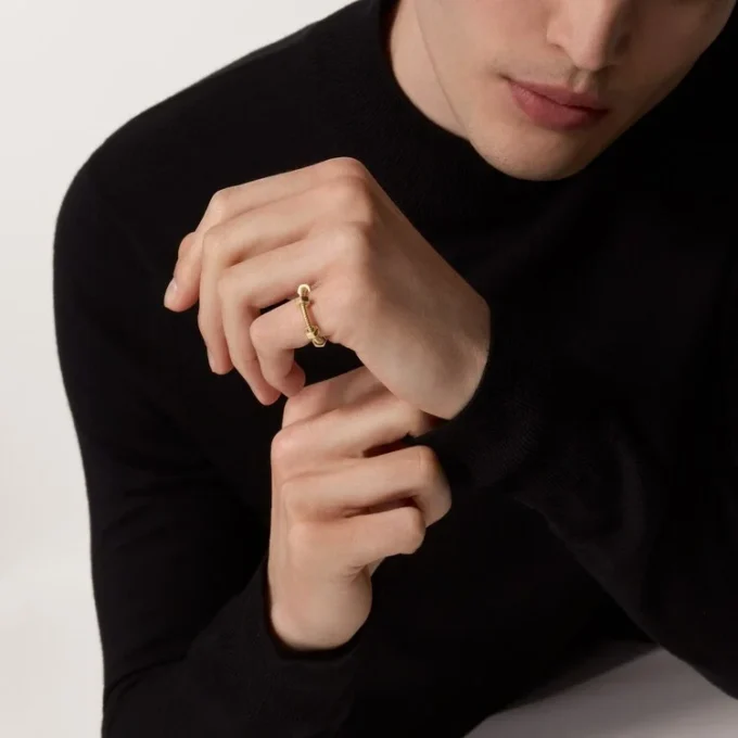 Anillo Ecrou De Cartier – Oro amarillo – Cartier