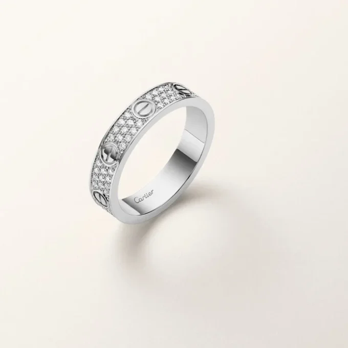 Anillo Love, modelo pequeño, pavé
