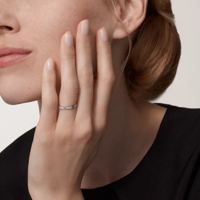 Anillo Love, talla pequeña – Oro blanco, diamantes – Cartier