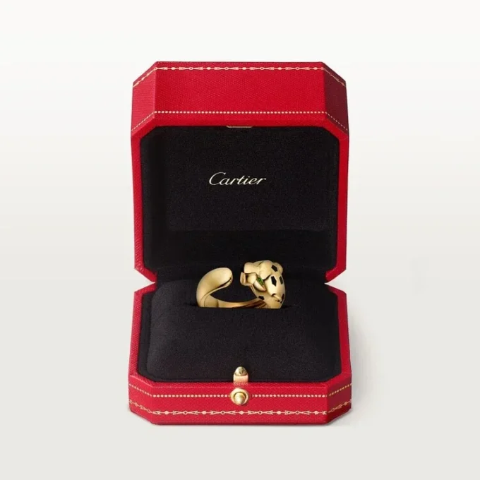 Anillo Panthere De Cartier de oro amarillo y ónix | Cartier EE. UU.