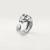 Anillo Panthere De Cartier, modelo mediano