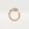 Anillo Panthere de Cartier, modelo mediano, pavé