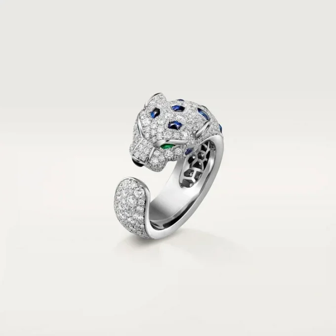 Anillo Panthere de Cartier, modelo mediano, semipavé