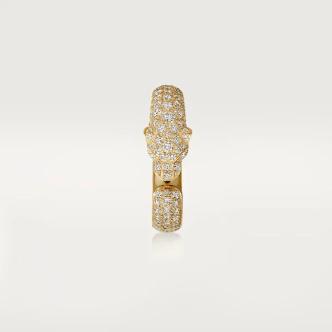 Anillo Panthere de Cartier – Oro amarillo, esmeraldas, ónix, diamantes – Cartier
