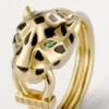 Anillo Panthere de Cartier – Oro amarillo, laca, diamantes, granate tsavorita – Cartier