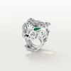 Anillo Panthere de Cartier – Oro blanco sin rodiar, granates tsavorita, ónix – Cartier