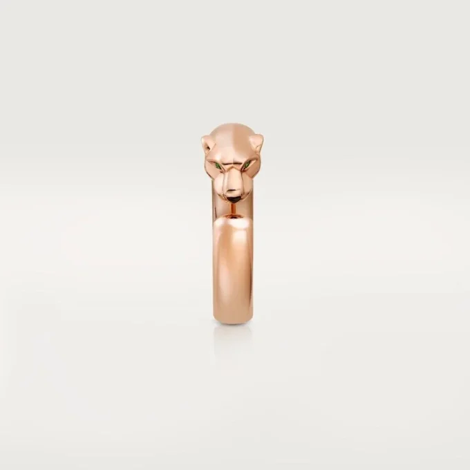 Anillo Panthere de Cartier – Oro rosa, granates tsavorita, ónix – Cartier