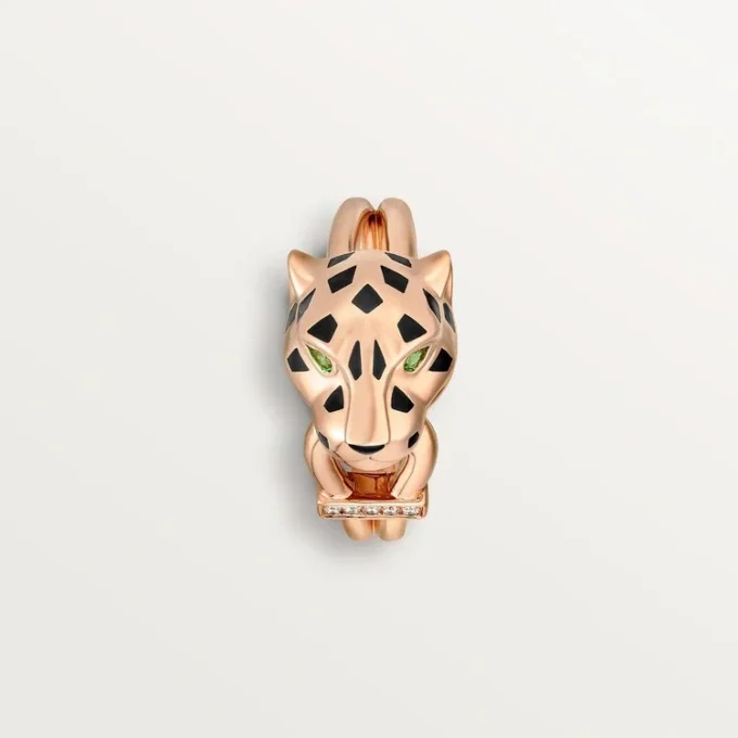 Anillo Panthere De Cartier – Oro rosa, granates tsavorita, ónix, laca negra, diamantes – Cartier