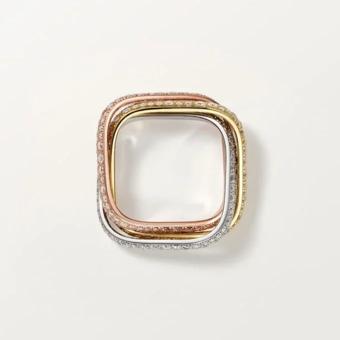 Anillo Trinity Cushion, modelo clásico, pavé