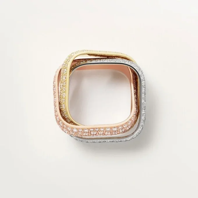 Anillo Trinity, forma cojín, modelo grande, pavé