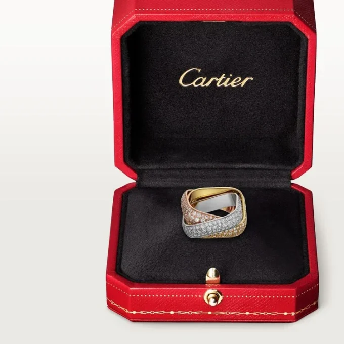 Anillo Trinity, forma cojín, modelo grande, pavé