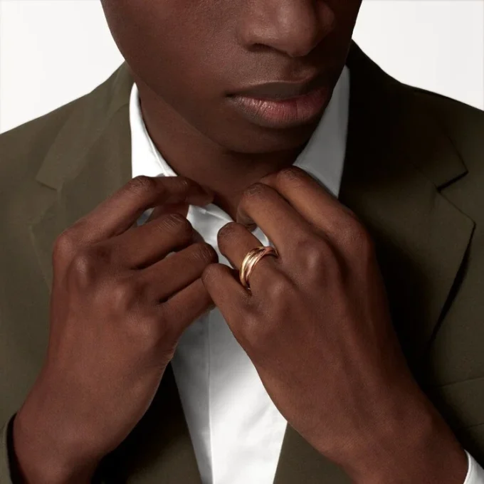Anillo Trinity, modelo clásico, 5 diamantes