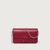 Bolso de cadena mini, Double C de Cartier – Piel de becerro rojo cereza, acabado en oro y esmalte rojo cereza – Cartier