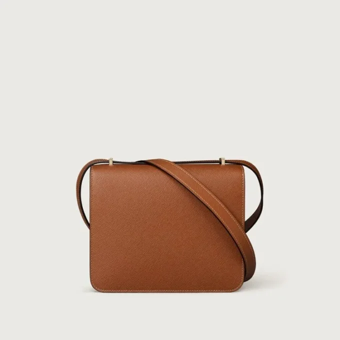 Bolso mini, C de Cartier