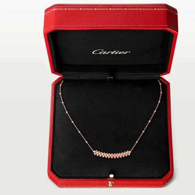 Collar con colgante Clash de Cartier – Oro rosa, pequeño | Cartier EE. UU.