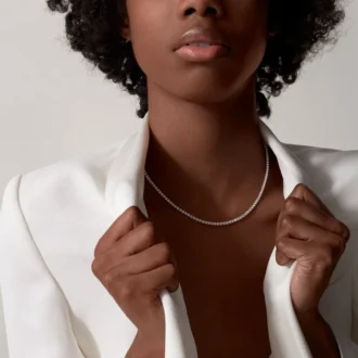 Collar Essential Lines – Oro blanco, diamantes – Cartier