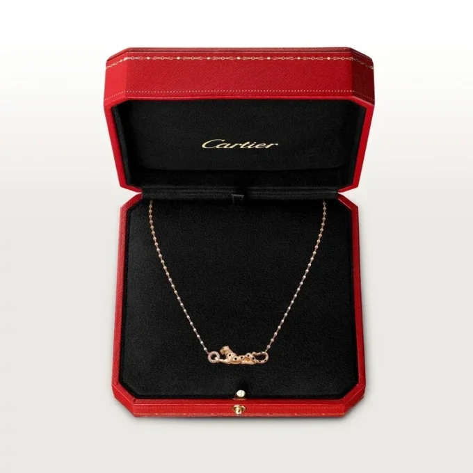 Collar Panthere de Cartier – Oro rosa, granates tsavorita, diamantes – Cartier