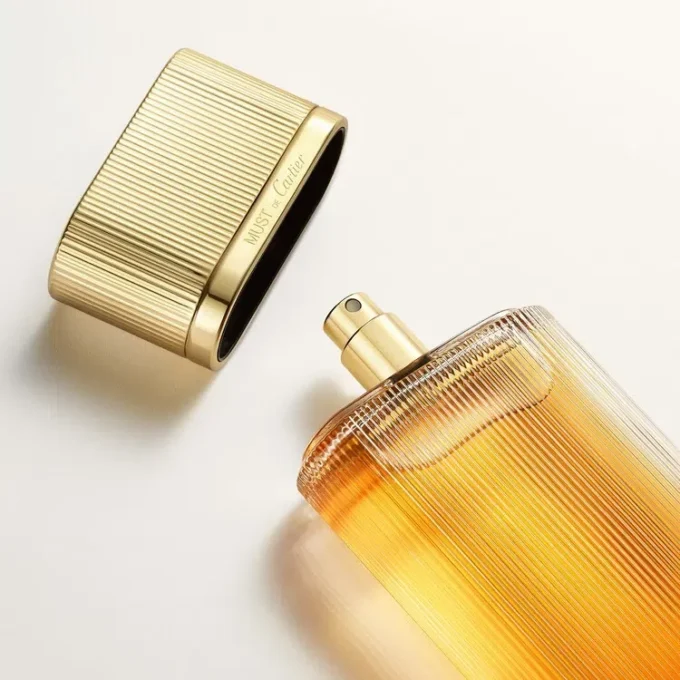 Eau de Toilette de vainilla – Must De Cartier | Cartier