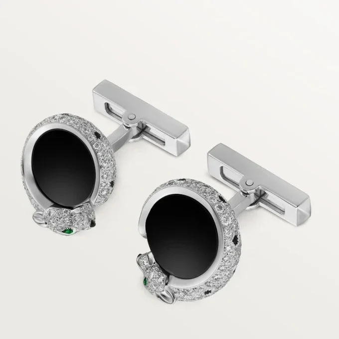 Gemelos Panthere De Cartier – Oro blanco rodiado, diamantes, esmeraldas, ónix – Cartier