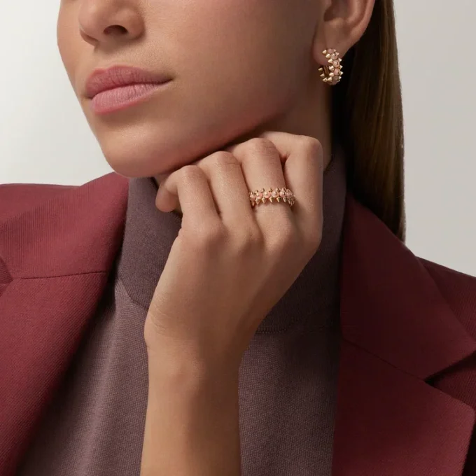 Pendientes Clash De Cartier, calcedonia rosa