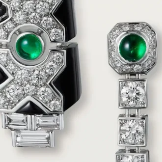 Pendientes [Sur]Naturel – Oro blanco, esmeraldas, ónix, diamantes – Cartier