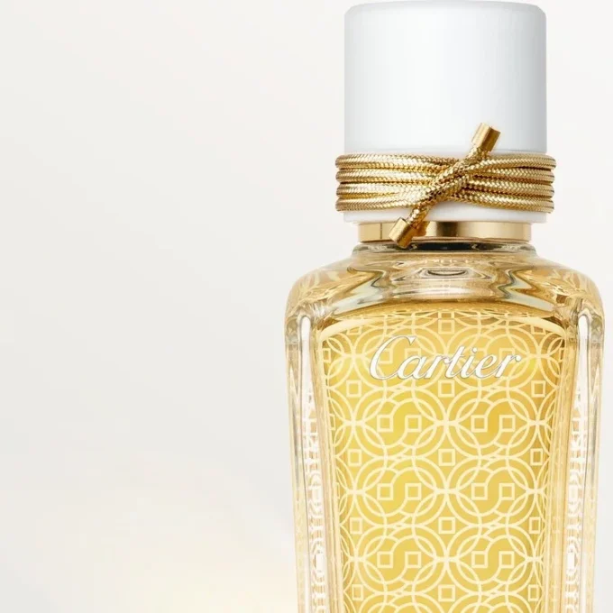 Perfume de oud y almizcle – Les Heures Voyageuses | Cartier