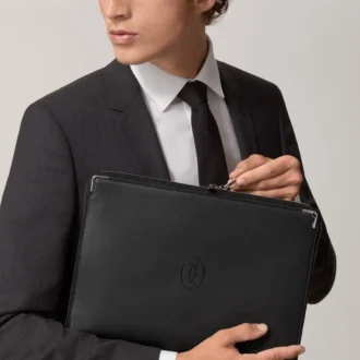 Portafolio Must De Cartier – Piel de becerro negra, acabado en paladio – Cartier