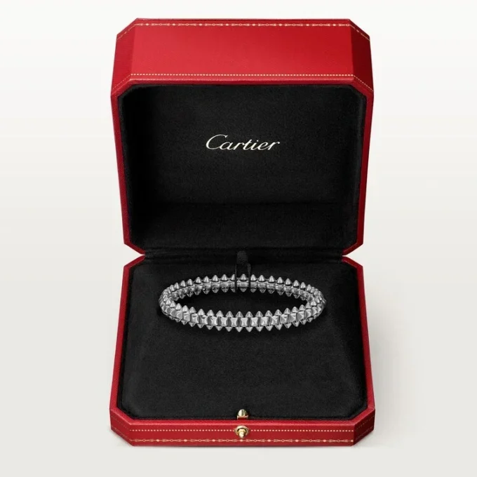Pulsera Clash de Cartier, modelo mediano