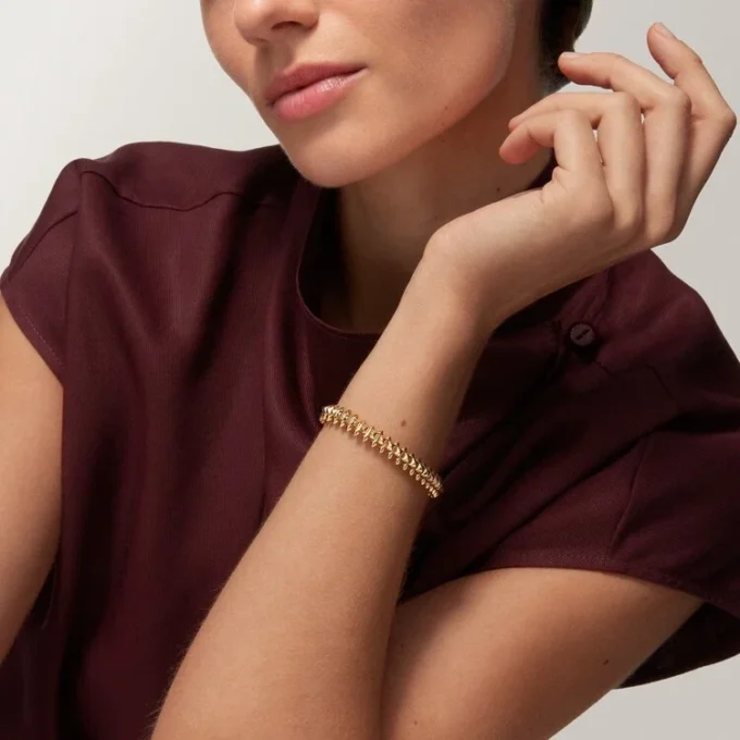 Pulsera Clash de Cartier, modelo mediano