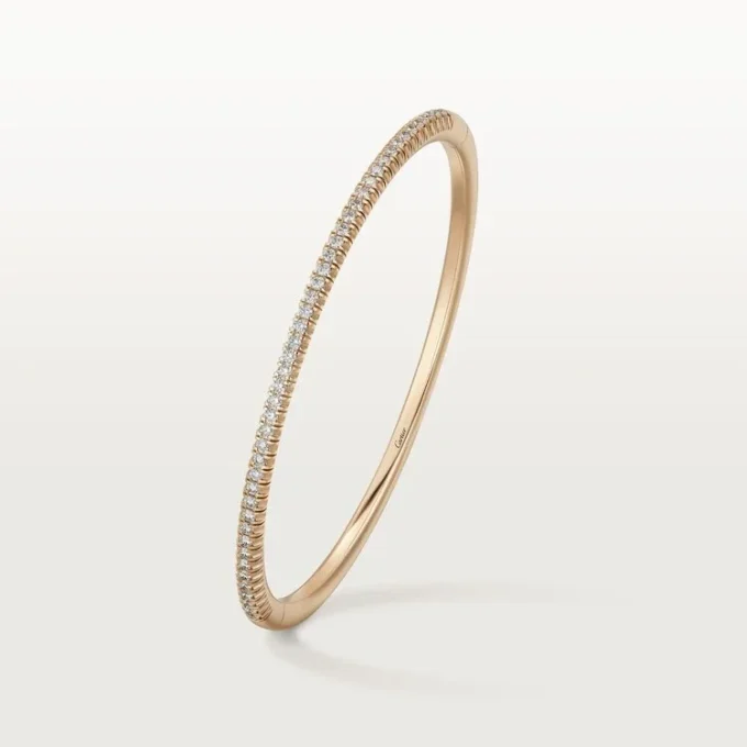 Pulsera Etincelle de Cartier, con medio pavé
