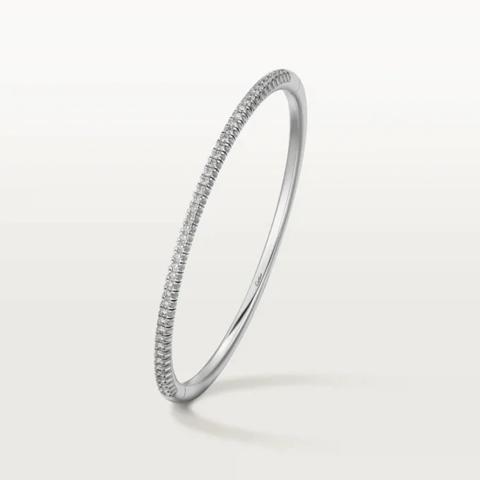 Pulsera Etincelle de Cartier, con medio pavé