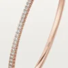 Pulsera Etincelle de Cartier, con medio pavé