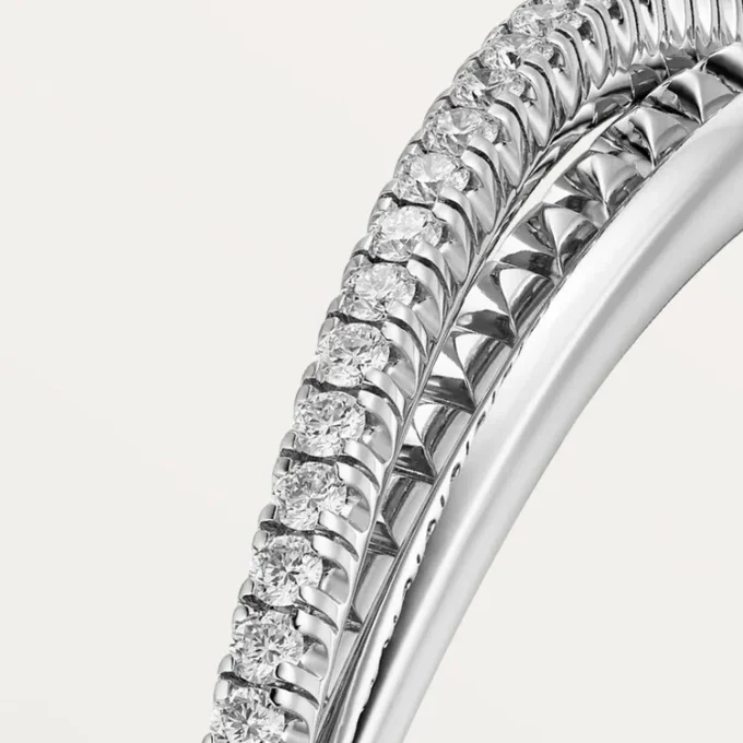 Pulsera Etincelle de Cartier, con medio pavé