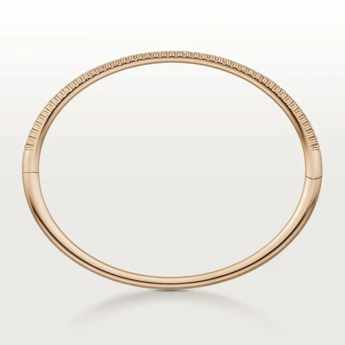 Pulsera Etincelle de Cartier, con medio pavé