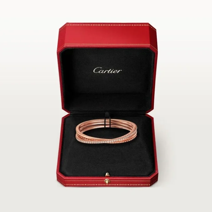 Pulsera Etincelle de Cartier, con medio pavé