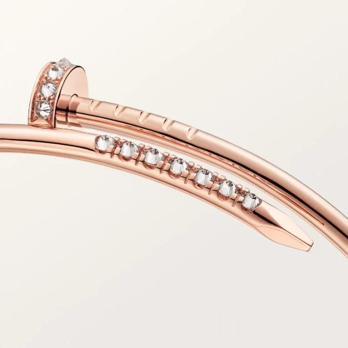 Pulsera Juste Un Clou, modelo pequeño, diamantes engastados al revés