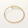 Pulsera Juste Un Clou, modelo pequeño, diamantes engastados al revés