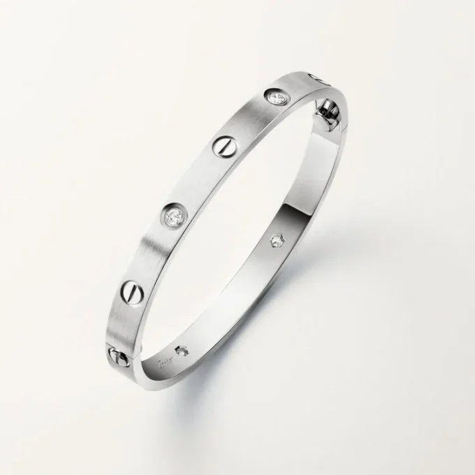 Pulsera Love, modelo clásico, cepillada, 4 diamantes