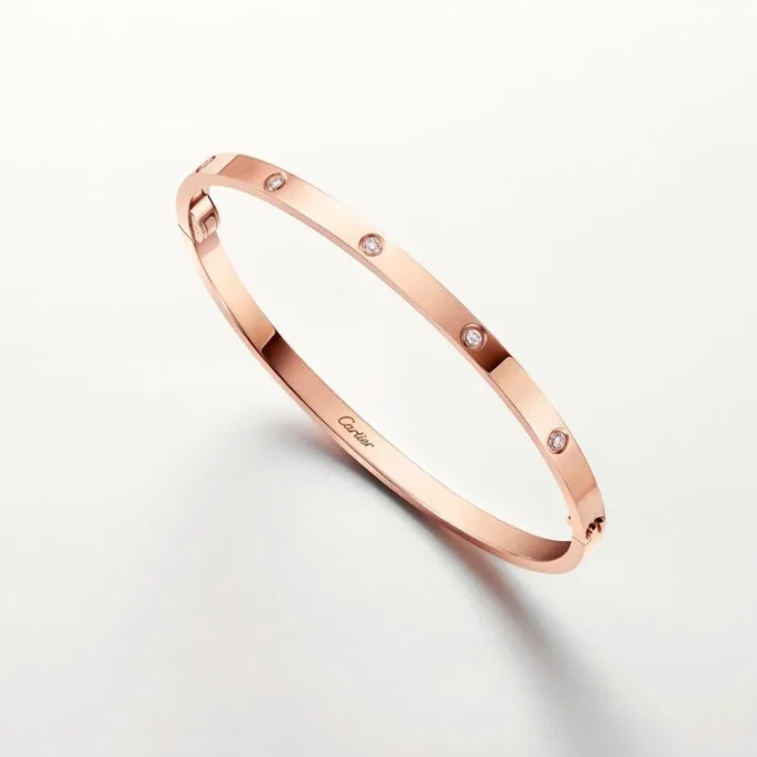 Pulsera Love, modelo pequeño, 10 diamantes
