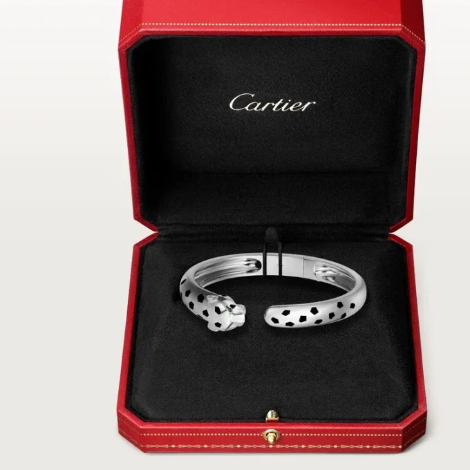 Pulsera Panthere de Cartier, modelo mediano