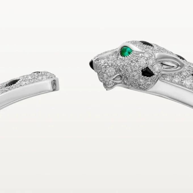 Pulsera Panthere de Cartier, modelo mediano, semipavé